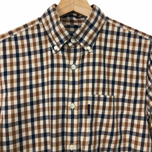 Load image into Gallery viewer, Aquascutum House Check Short Sleeved Shirt - Small (S) PTP 19&quot;
