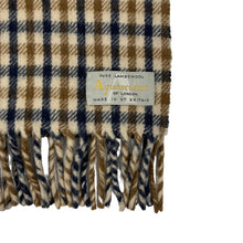 Load image into Gallery viewer, Aquascutum Classic House Check Pure Lambswool Scarf - One Size Fits All
