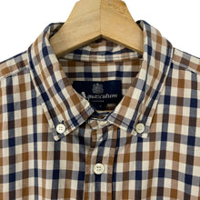 Load image into Gallery viewer, Aquascutum House Check Short Sleeved Shirt - Large (L) PTP 21.5&quot;
